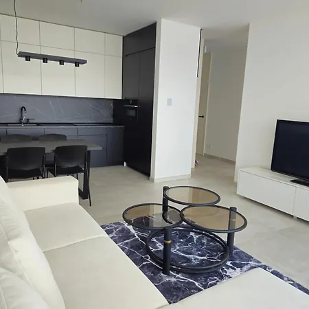 V Novostavbe Bellatrix דירה